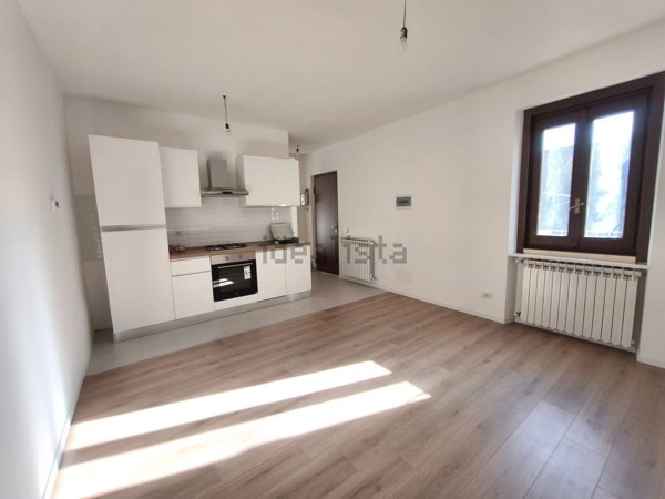 appartamento in affitto a Bellinzago Novarese
