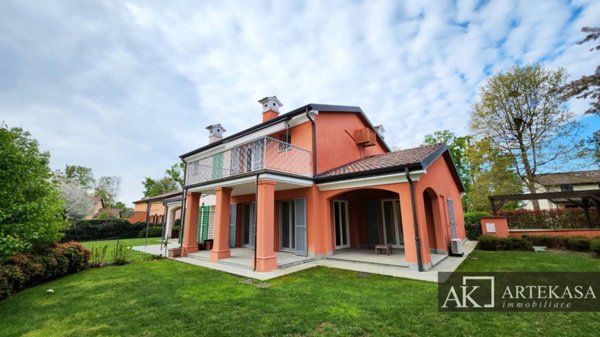 casa indipendente in affitto a Bogogno