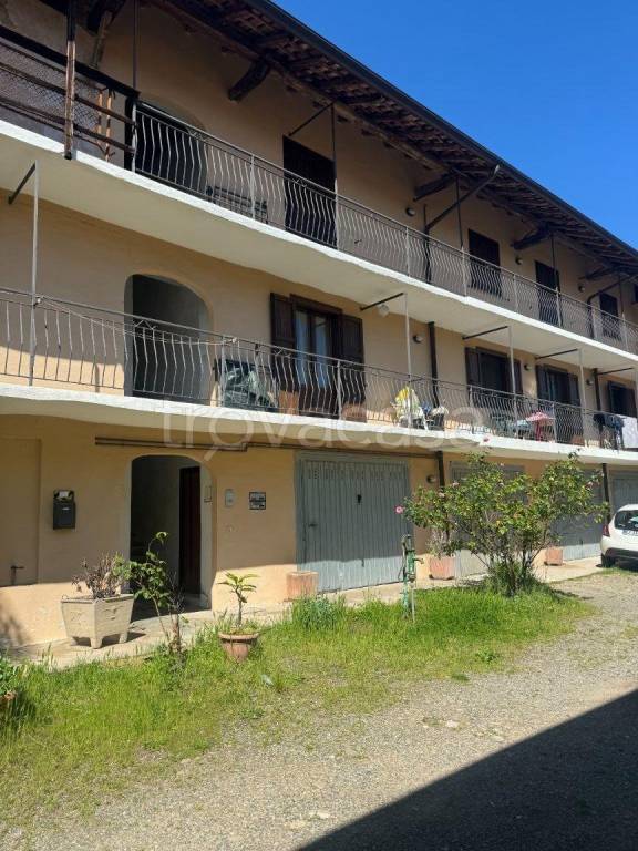 appartamento in affitto a Bogogno