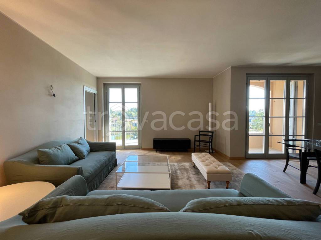 appartamento in affitto a Bogogno