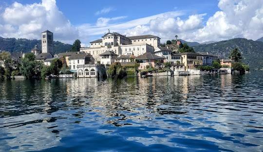 appartamento in affitto a Bolzano Novarese