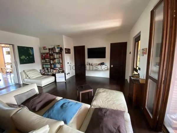 appartamento in affitto a Borgomanero