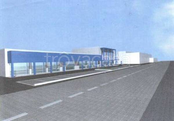 locale commerciale in affitto a Borgomanero