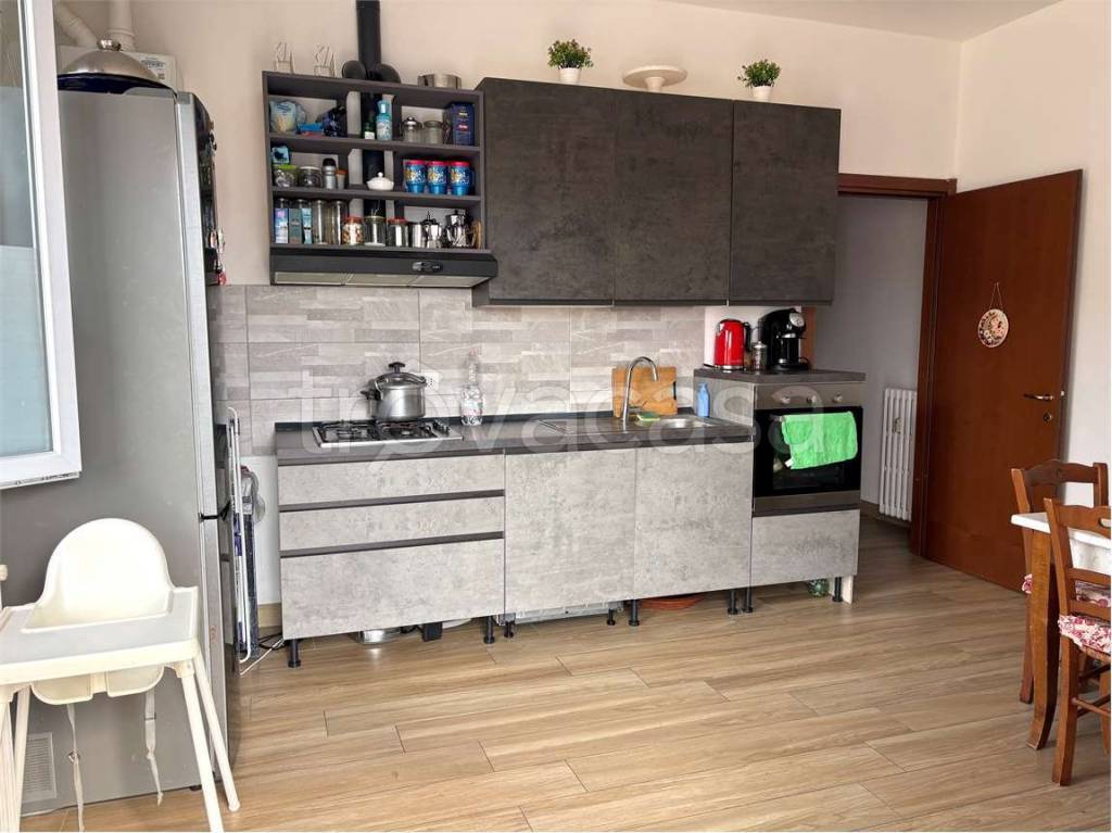 appartamento in affitto a Borgomanero in zona Vergano