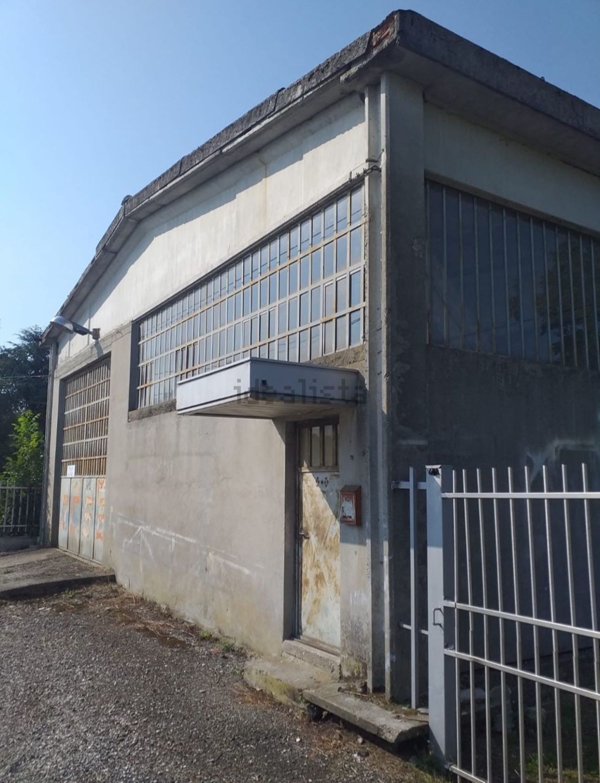 capannone in affitto a Borgo Ticino