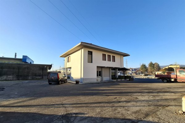 ufficio in affitto a Briga Novarese