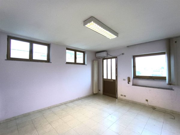 ufficio in affitto a Briga Novarese