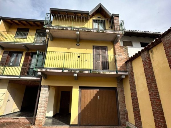 appartamento in affitto a Cameri