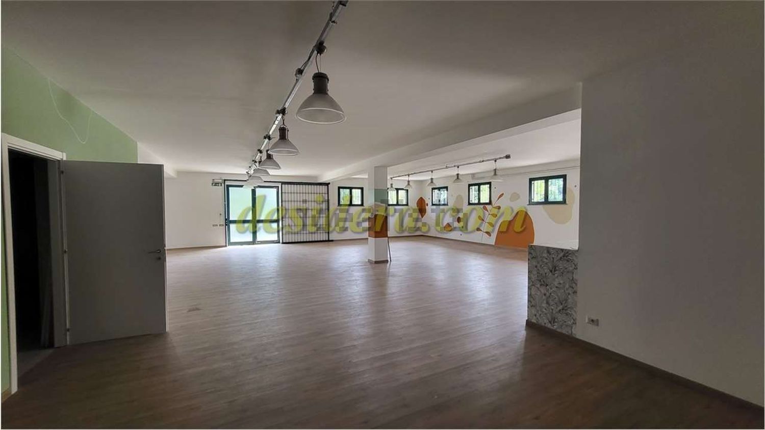 locale di sgombero in affitto a Castelletto sopra Ticino