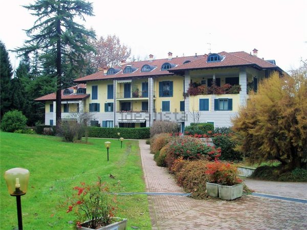 appartamento in affitto a Castelletto sopra Ticino