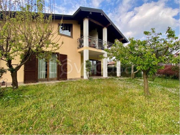 appartamento in affitto a Castelletto sopra Ticino