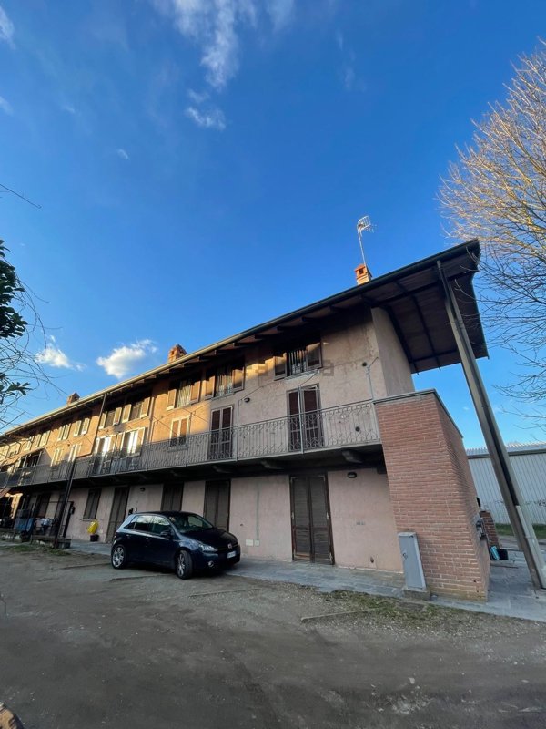 appartamento in affitto a Castelletto sopra Ticino