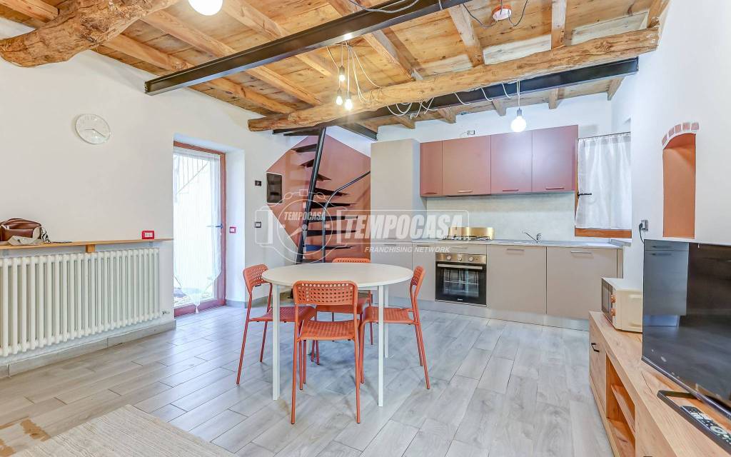 appartamento in affitto a Castelletto sopra Ticino