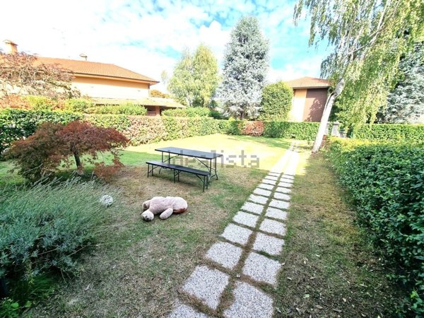 appartamento in affitto a Dormelletto