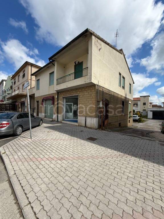 monolocale in affitto a Campiglia Marittima in zona Venturina