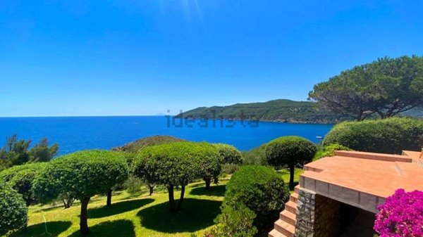 casa indipendente in affitto a Capoliveri