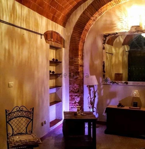 locale commerciale in affitto a Castagneto Carducci