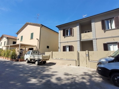 appartamento a Castagneto Carducci in zona Marina di Castagneto Carducci