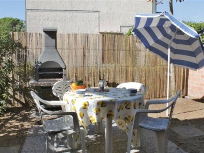 appartamento a Castagneto Carducci in zona Marina di Castagneto Carducci