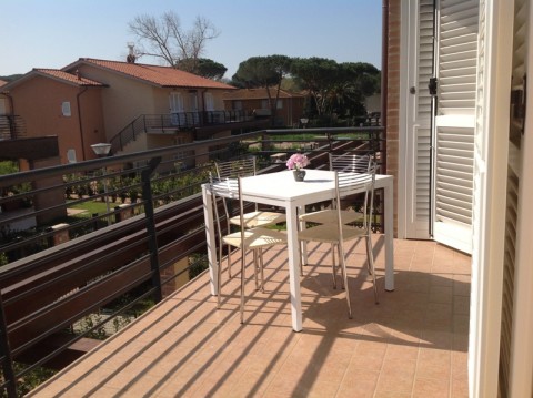 appartamento a Castagneto Carducci in zona Marina di Castagneto Carducci