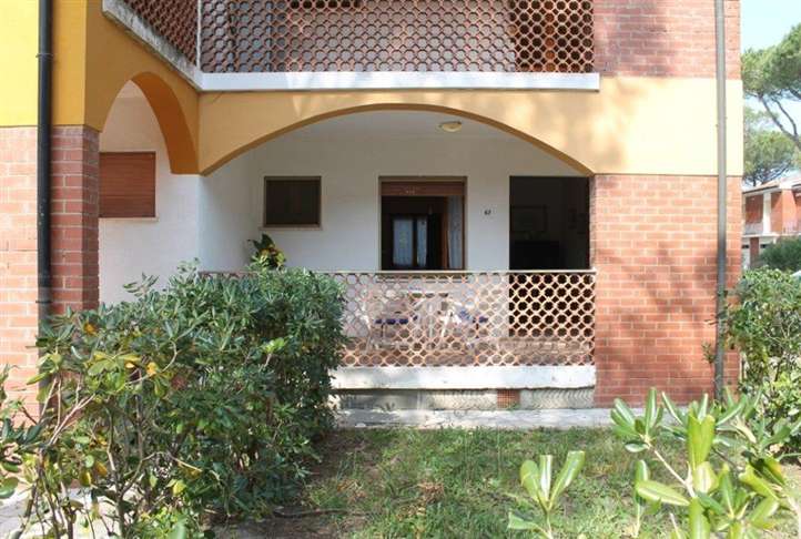 appartamento a Castagneto Carducci in zona Marina di Castagneto Carducci