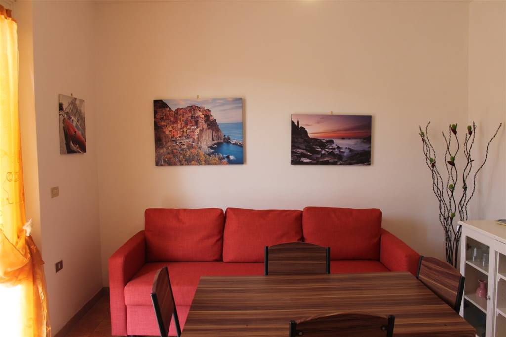 appartamento a Castagneto Carducci in zona Marina di Castagneto Carducci