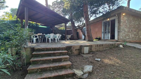 villa in affitto a Castagneto Carducci in zona Donoratico