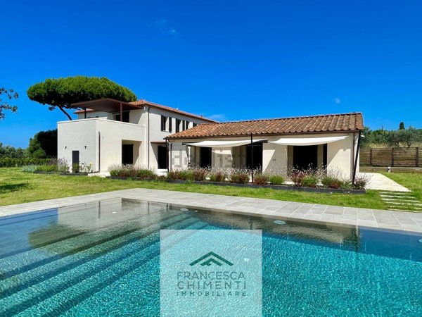 casa indipendente in affitto a Cecina