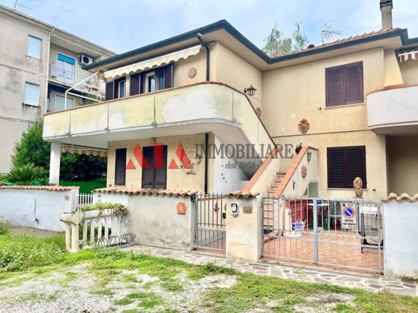 appartamento in affitto a Cecina