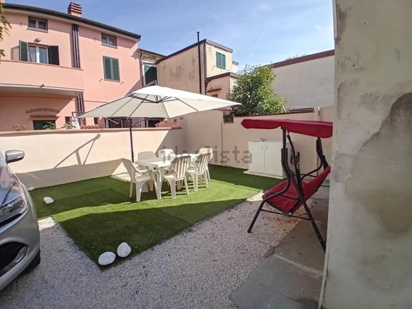 appartamento in affitto a Cecina