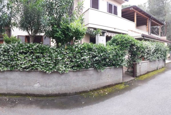 appartamento in affitto a Cecina