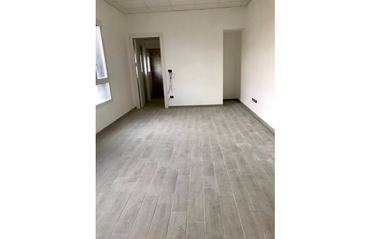 ufficio in affitto a Cecina