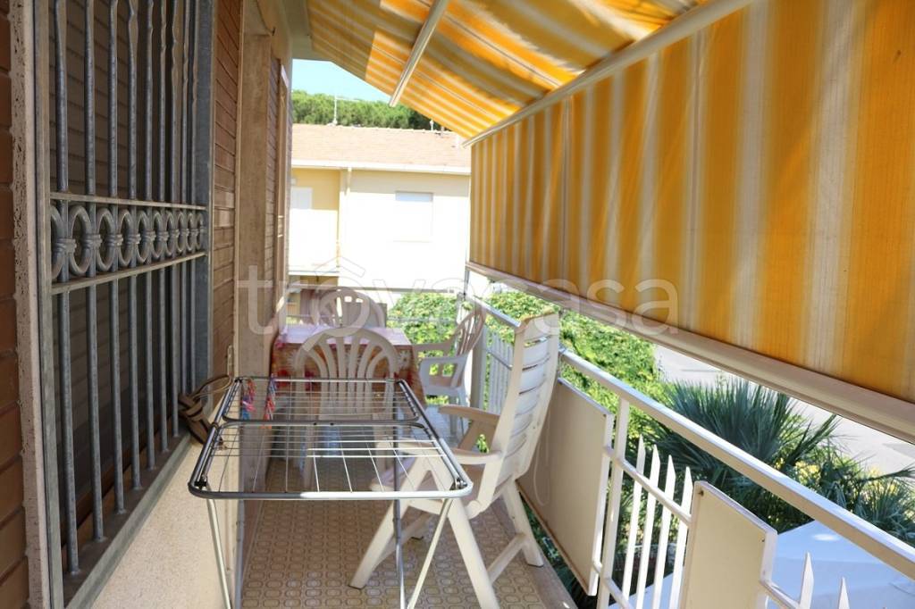 appartamento in affitto a Cecina