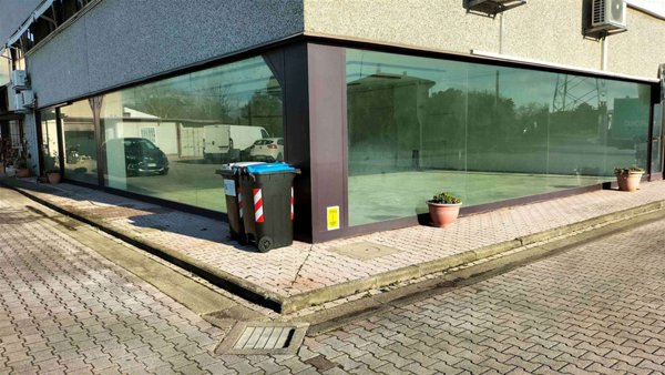 ufficio in affitto a Collesalvetti in zona Stagno