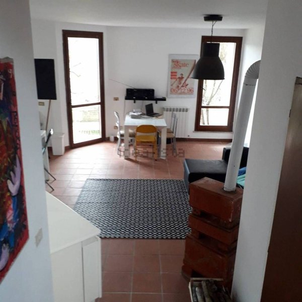 casa indipendente in affitto a Collesalvetti in zona Parrana San Martino