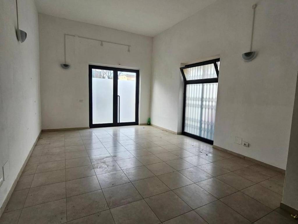 ufficio in affitto a Collesalvetti