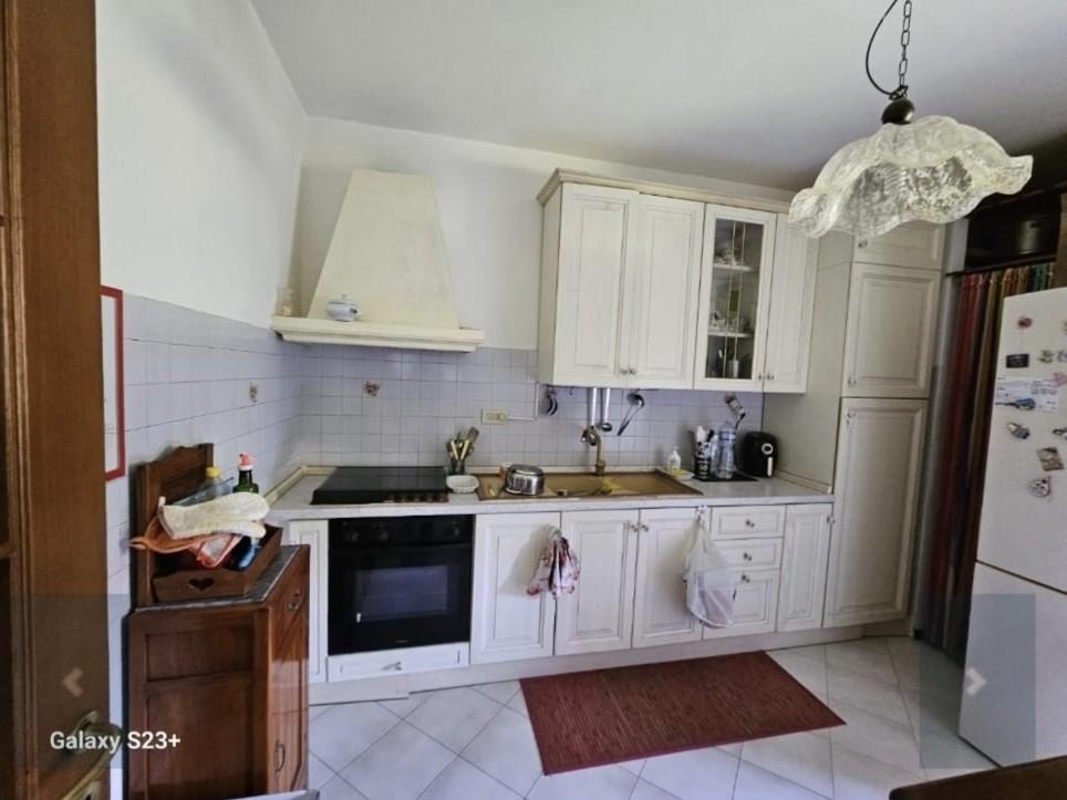 appartamento in affitto a Collesalvetti in zona Vicarello