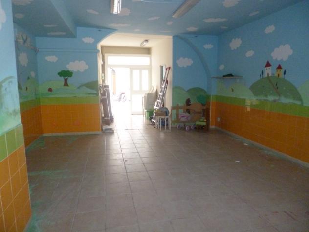 locale commerciale in affitto a Livorno