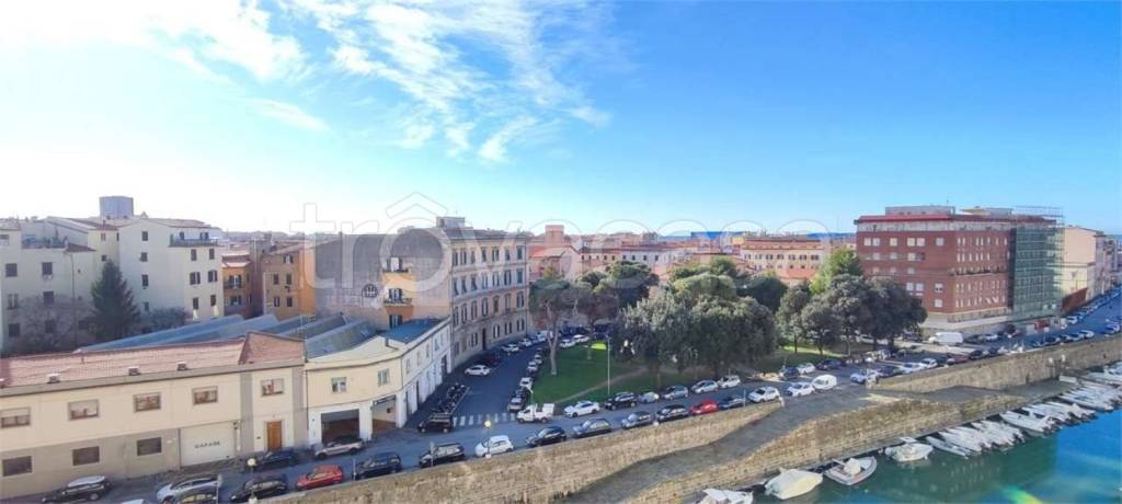 ufficio in affitto a Livorno in zona Centro Città