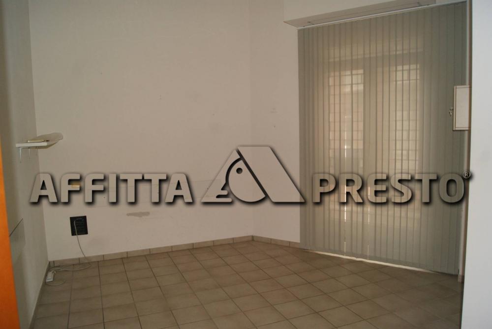 ufficio in affitto a Livorno