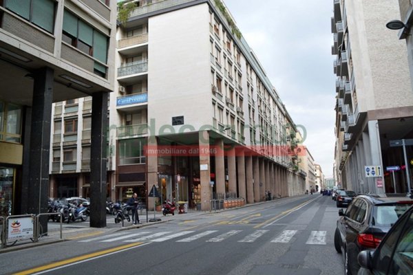 locale commerciale in affitto a Livorno in zona Centro Città