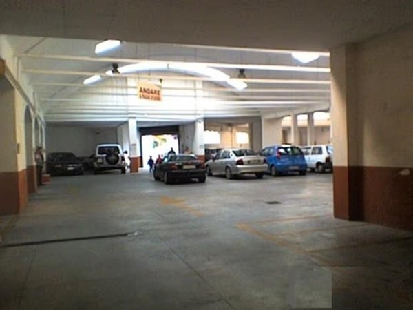 negozio in affitto a Livorno in zona Centro Città