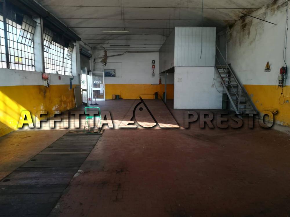 capannone in affitto a Livorno in zona Centro Città
