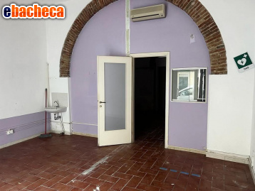 locale commerciale in affitto a Livorno