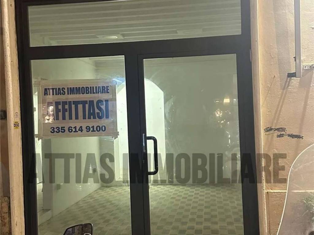 negozio in affitto a Livorno