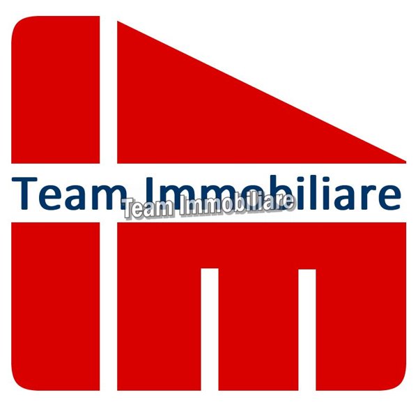 locale commerciale in affitto a Livorno