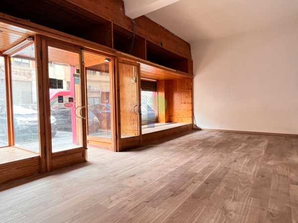 locale di sgombero in affitto a Livorno in zona Centro Città