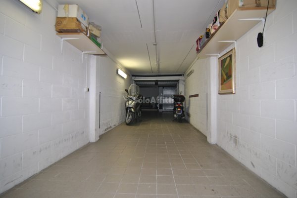 locale di sgombero in affitto a Livorno in zona Centro Città