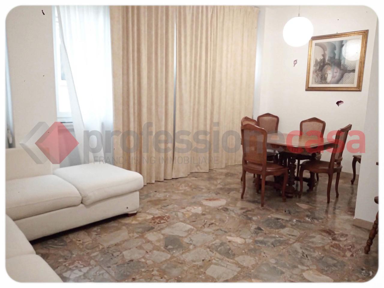 appartamento in affitto a Livorno in zona Centro Città