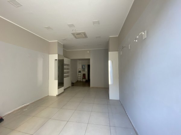 negozio in affitto a Livorno in zona Centro Città